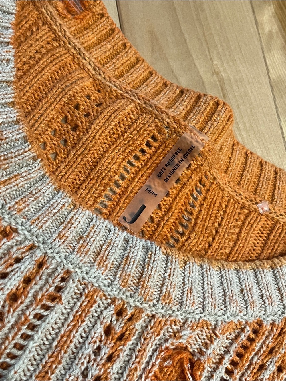 Joelle Distressed Knit Sweater – Size Medium – Boho Chic - Picture 4 of 6